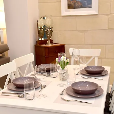 Luxury Maisonette *