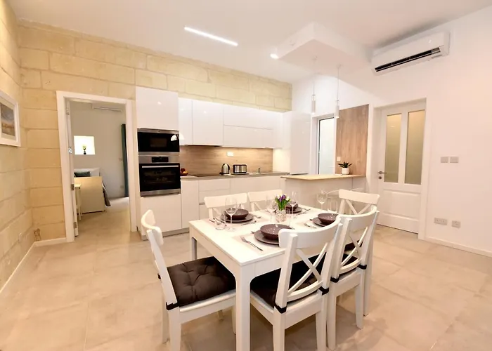 Luxury Maisonette Apartment